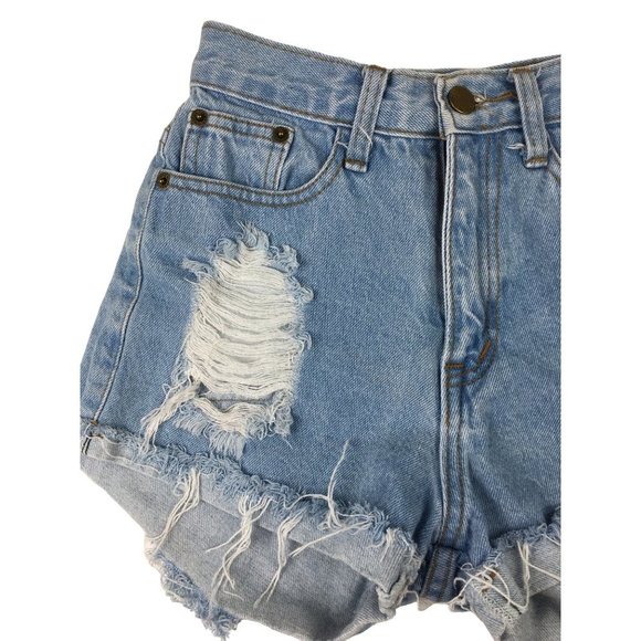 Log On HIgh Rise Light Wash Distressed Shorts Size Small - Picture 3 of 8